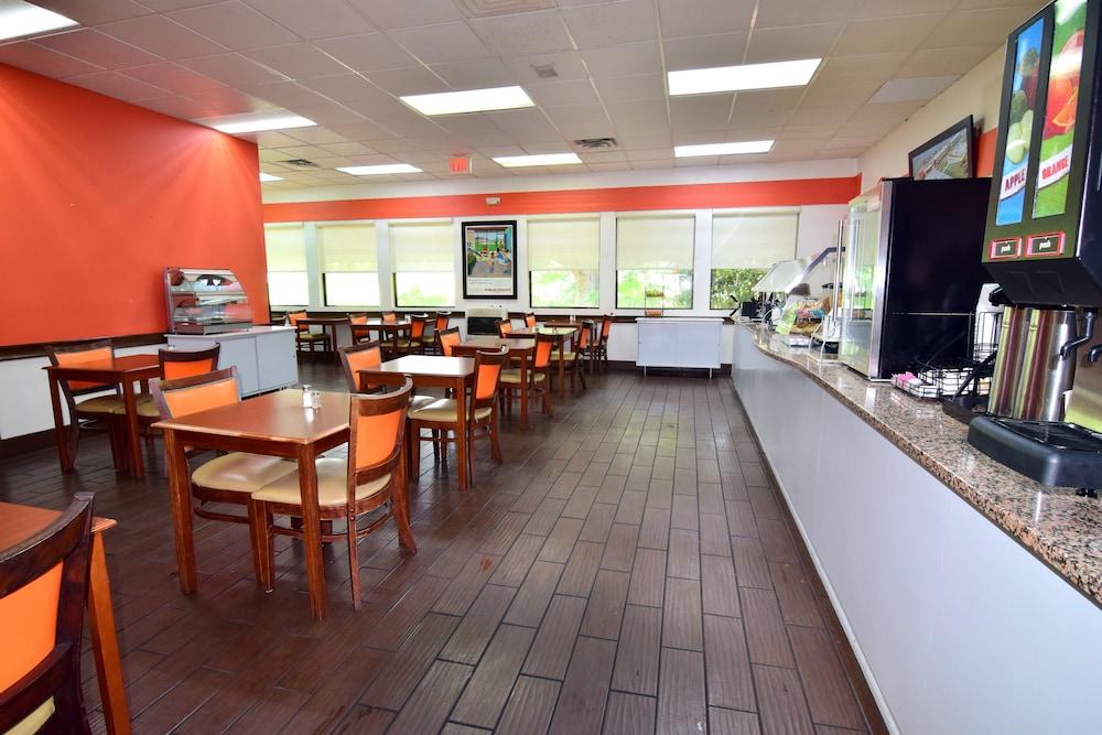 Howard Johnson By Wyndham Ocala Fl I-75 Exteriör bild